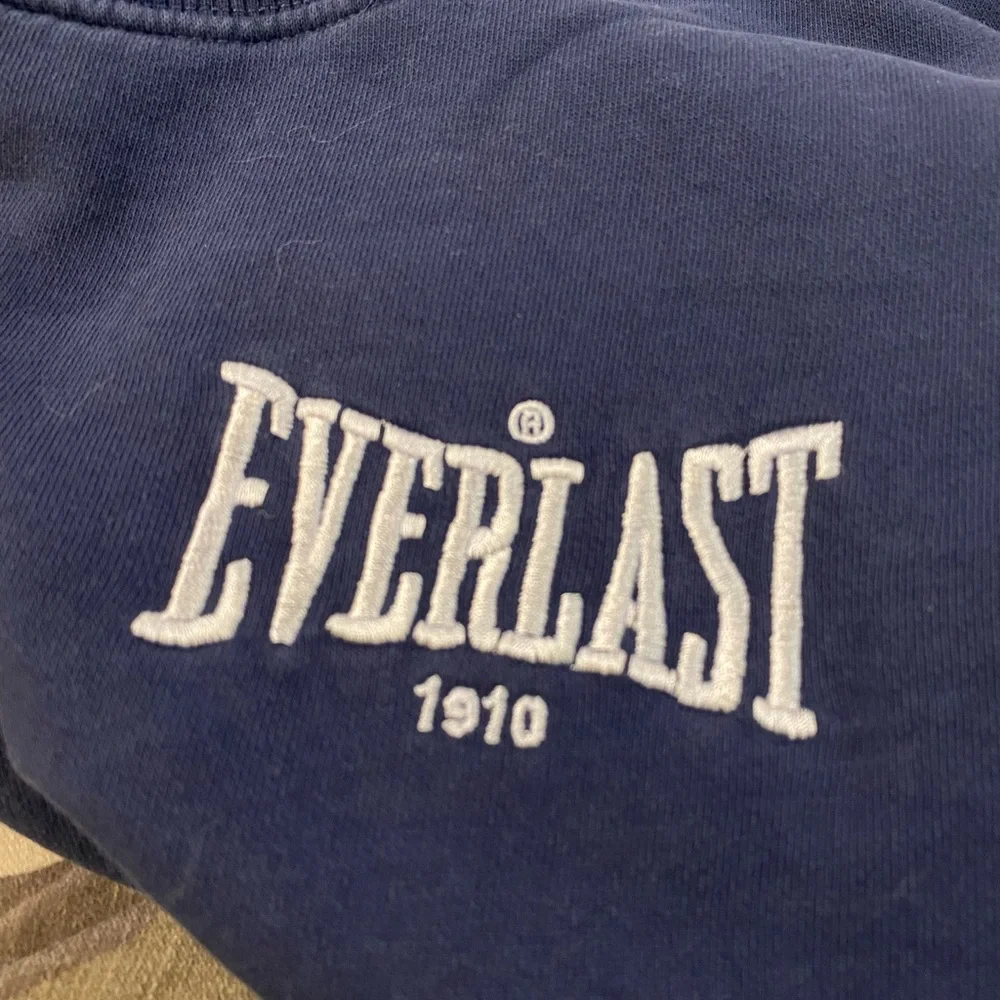 Zara/Everlast Sweatshirt - Picture 3 of 4